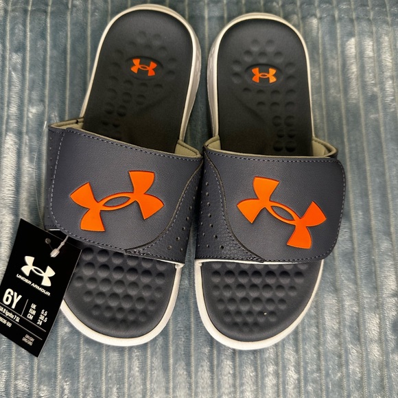 Under Armour Other - New!Under Armour Youths Boy 6Y Foam Comfort Grey Sandals